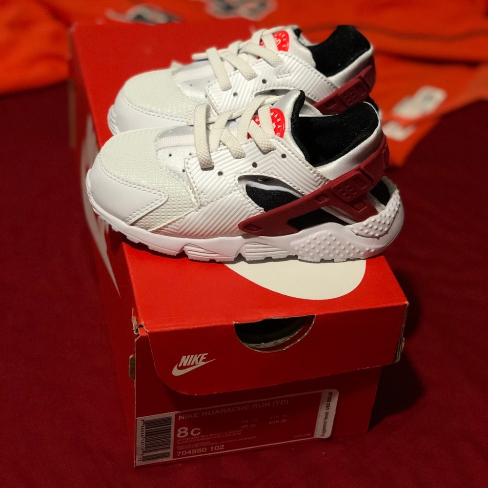 Boys Nike Huarache
